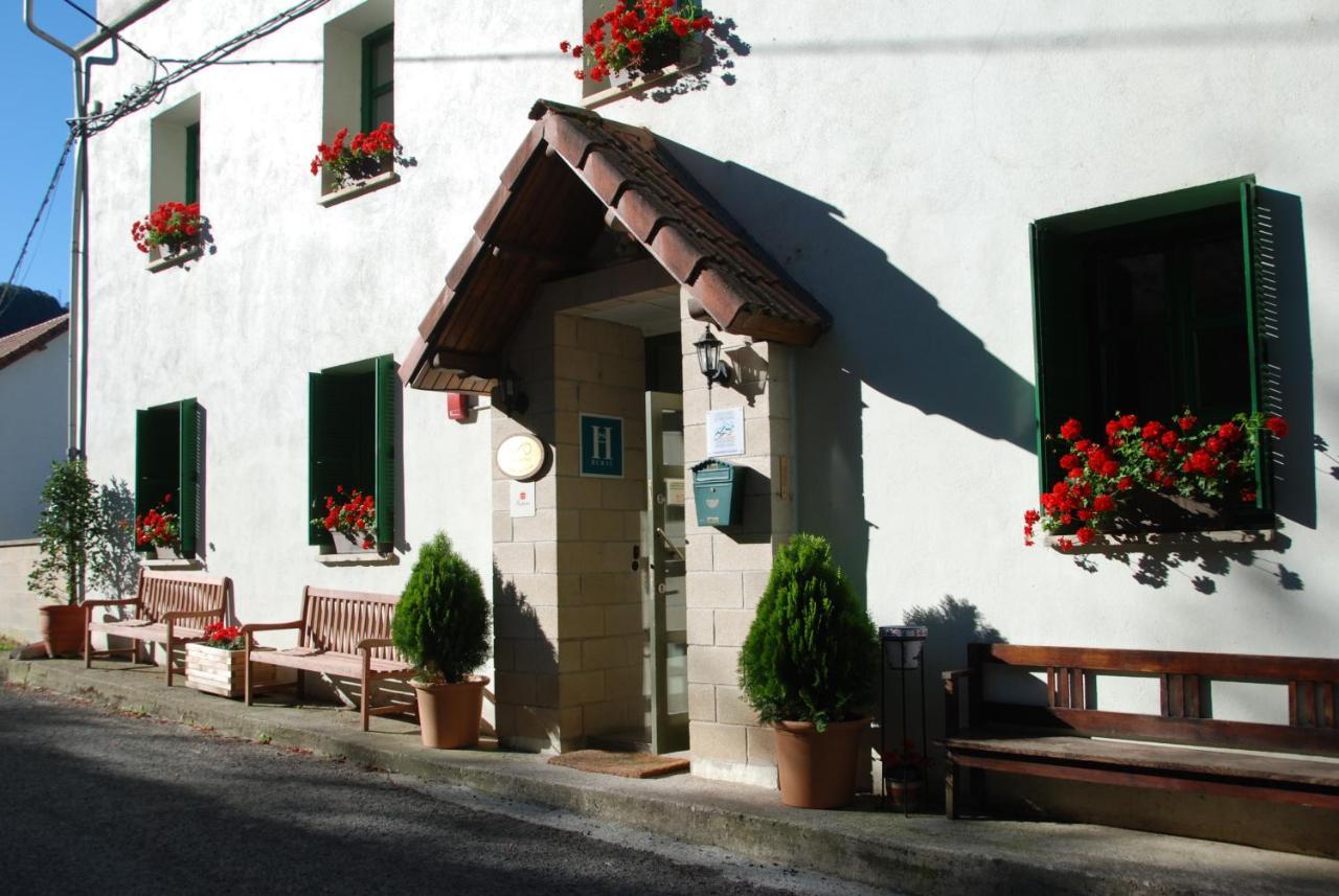 Posada Sarigarri Abaurrea Baja Exterior photo